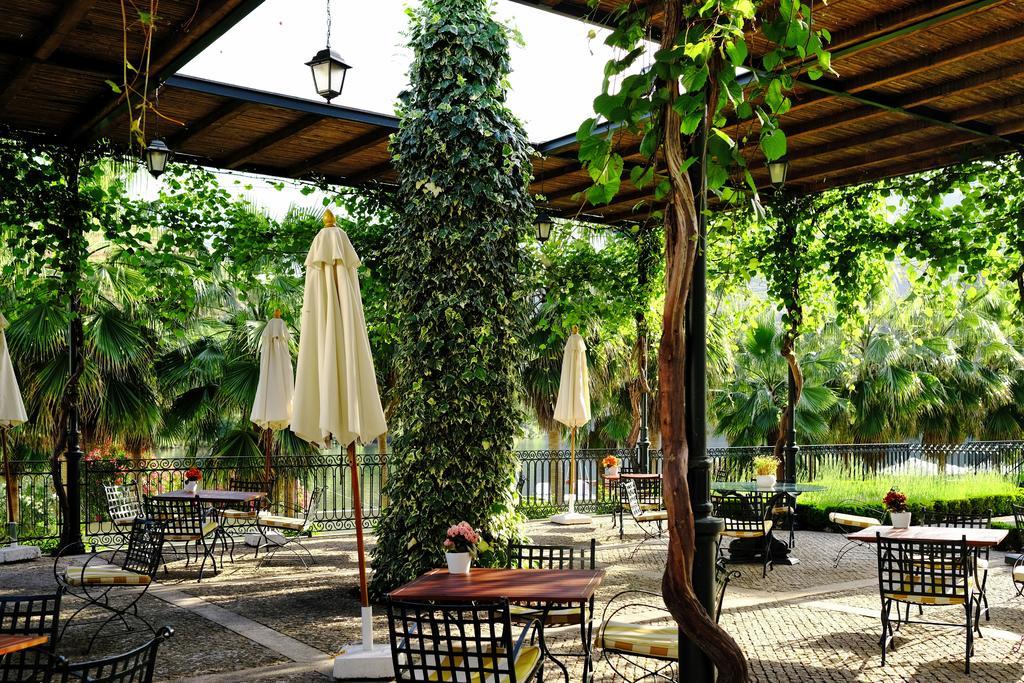 فندق ذا فينتيدج هاوس - دورو Pinhão المظهر الخارجي الصورة The pergola at the restaurant