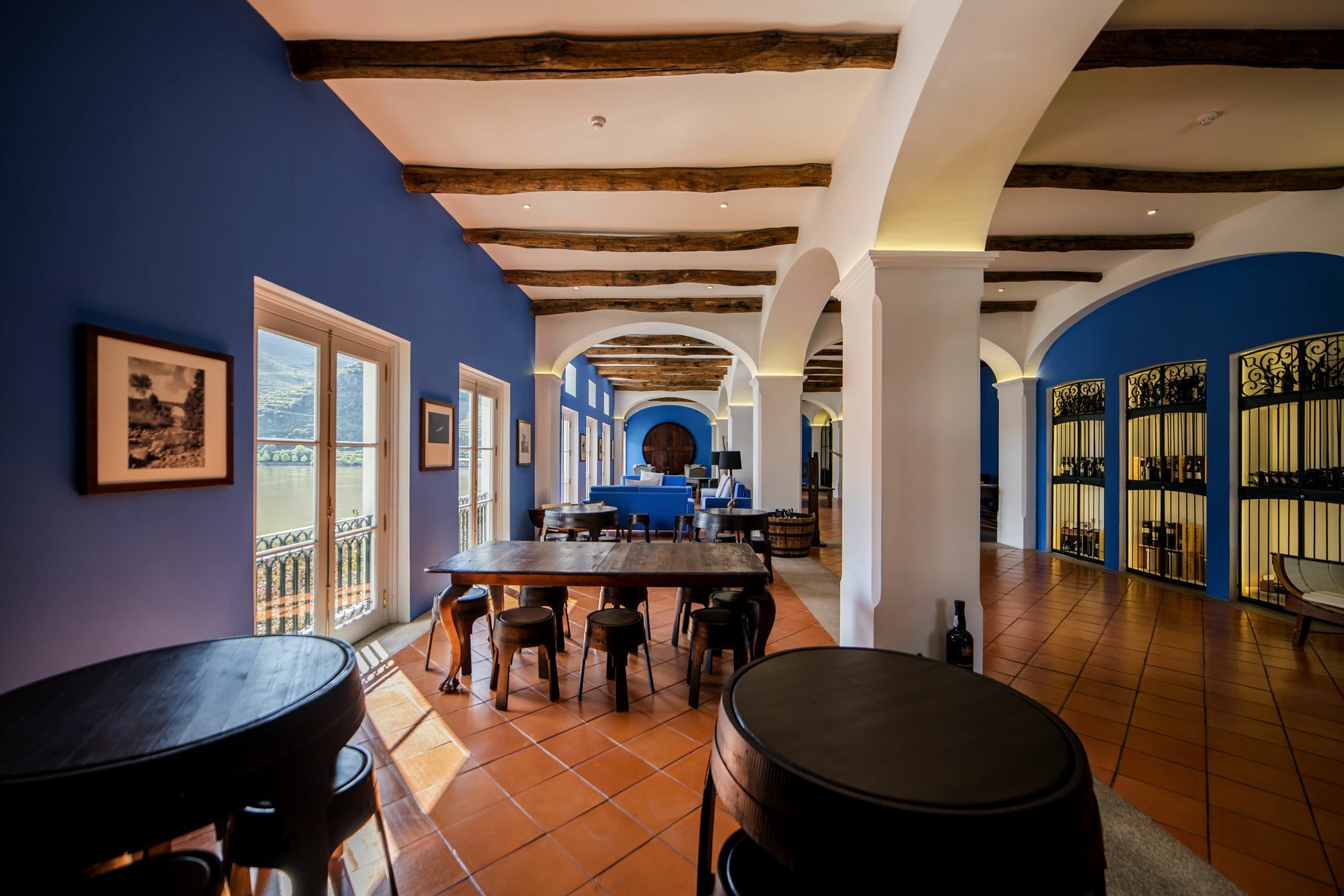 فندق ذا فينتيدج هاوس - دورو Pinhão المظهر الخارجي الصورة Wine tasting room at the winery