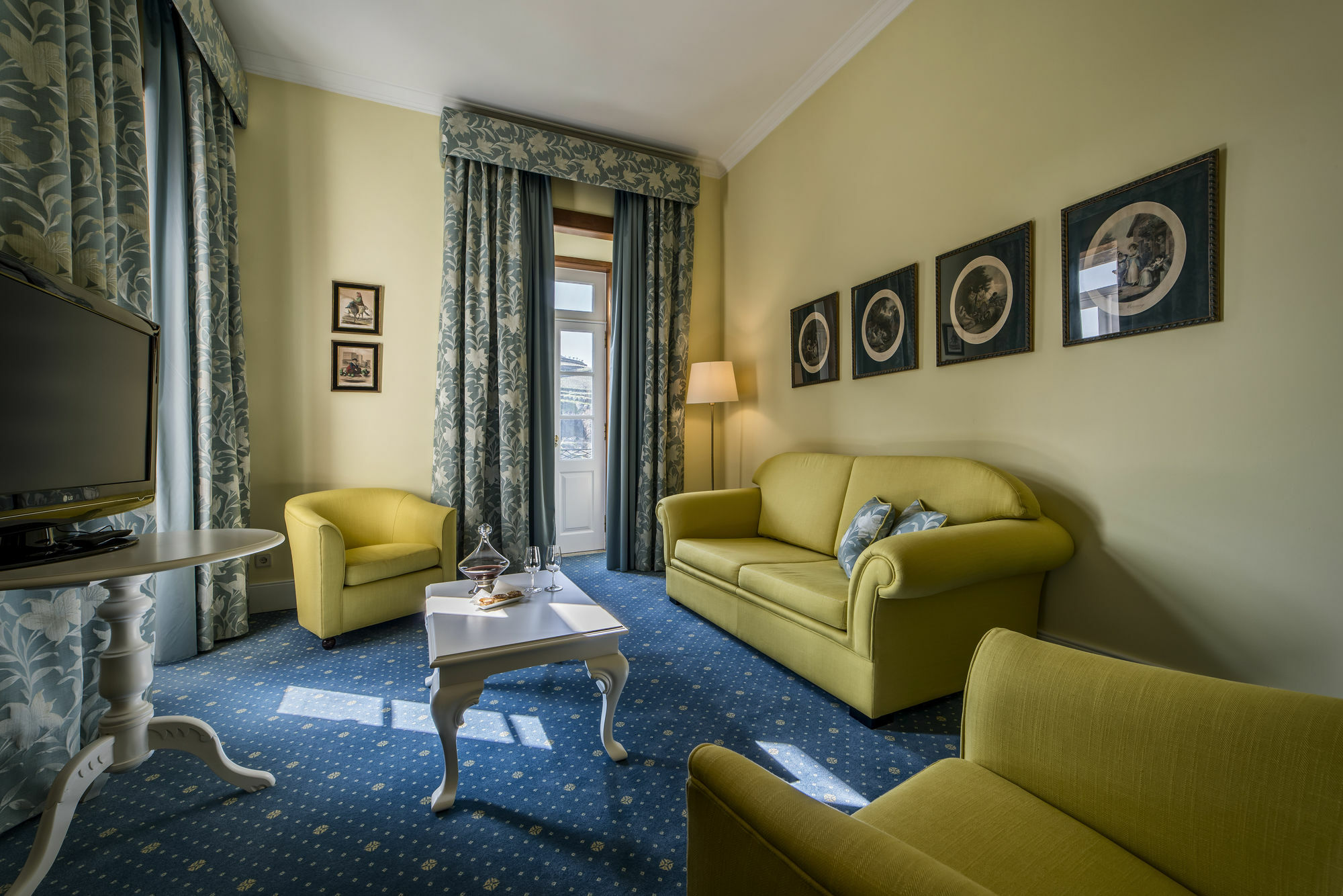 فندق ذا فينتيدج هاوس - دورو Pinhão المظهر الخارجي الصورة A suite at the Hotel